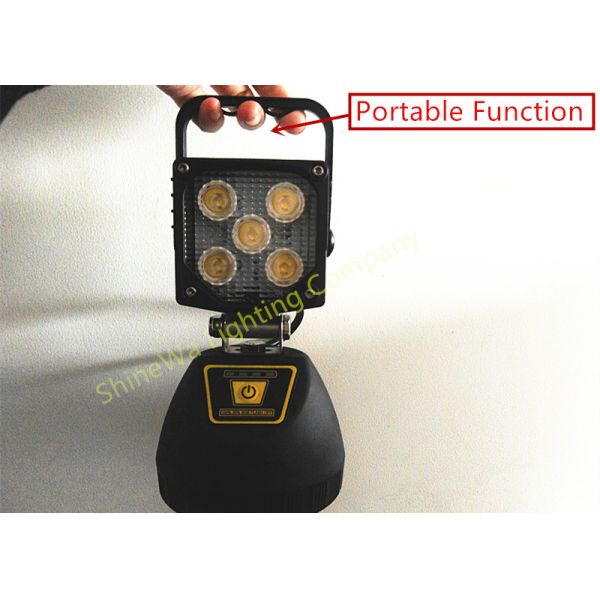 15W Portable LED Flood Lights with Handle and Magnetic Base EMC Approved