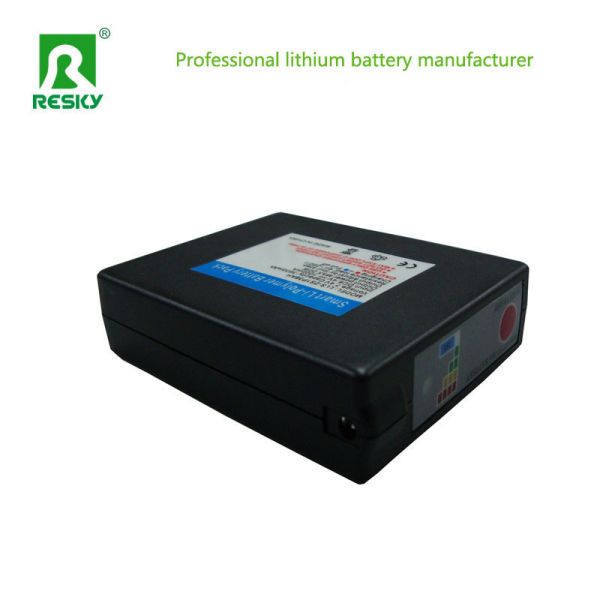 Rechargeable Heated Lithium Battery 7.4V 2s2p 4400mAh 18650 Li-ion Battery Pack