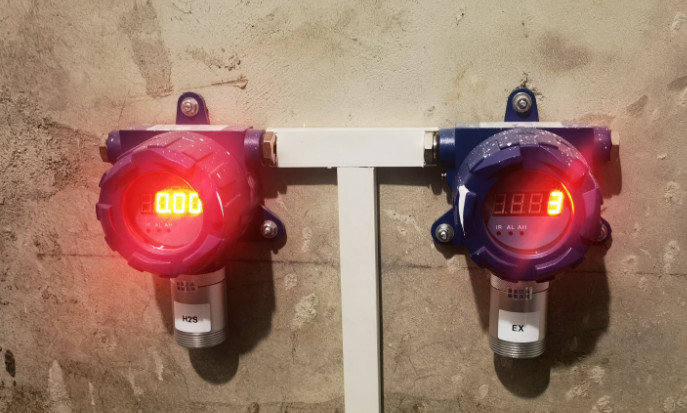Factory Price Safety Protection Fixed Type CO Gas Detector With Relay Control Detector 0-500PPM 0-2000PPM