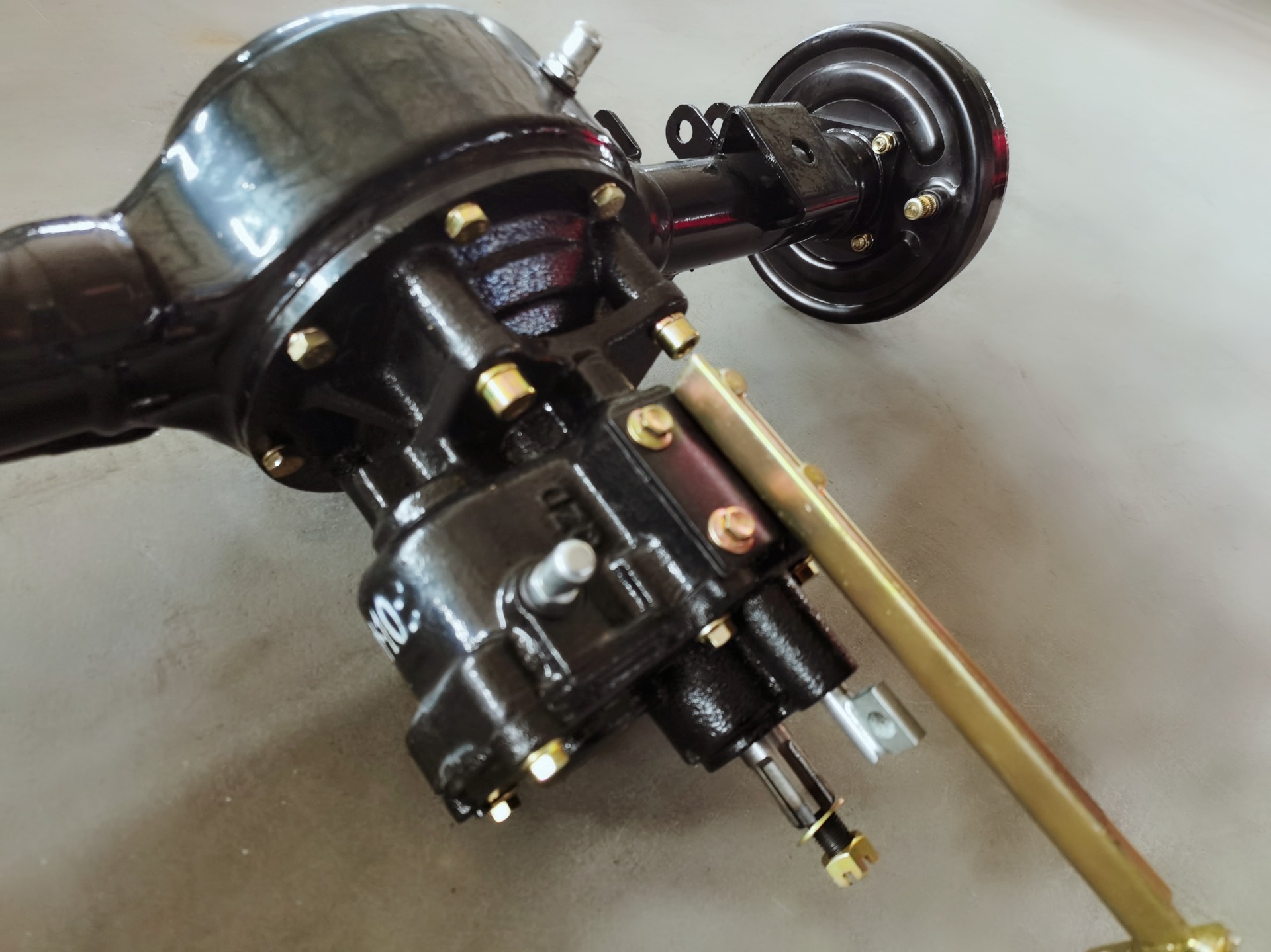DAYANG Tricycle Rear Axle 980 Changan Afterburner 180 Drum Aluminum Alloy Material