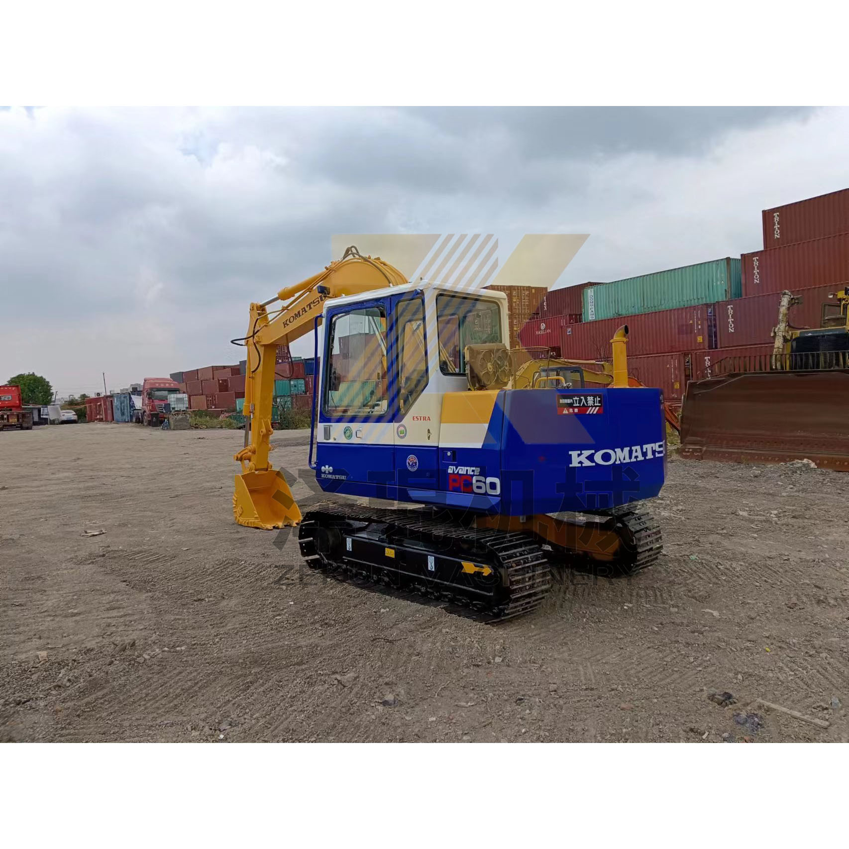 Used Komatsu PC60-5 Excavator at Good with Other Hydraulic Cylinder and in 2022