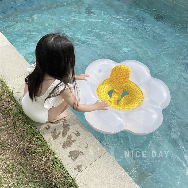Kids' Swimming Pool Float Ring Tubes Cute Flower Pattern Design for Floating Fun