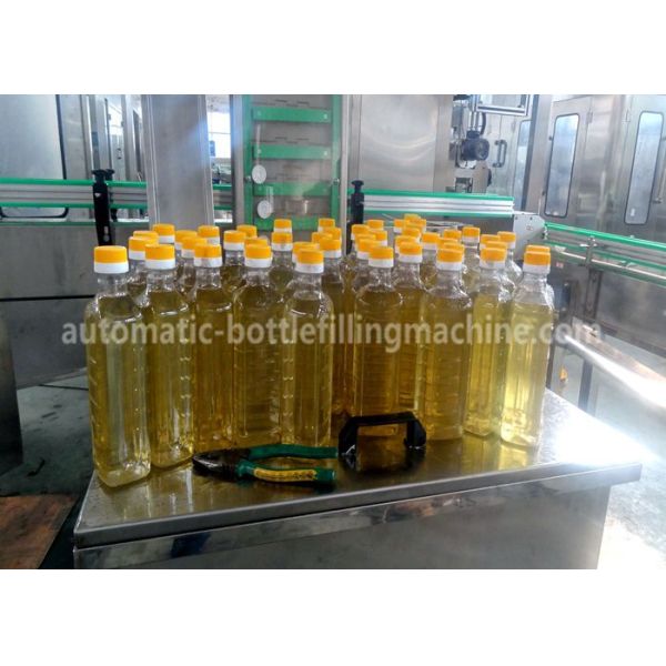 Cooking Oil / Sauce Piston Filling Machine , Volumetric Filling Machine With 8 Capping Heads
