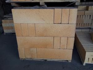 China Castable Refractory Fire Clay Brick High Density 40% AL2O3 on sale