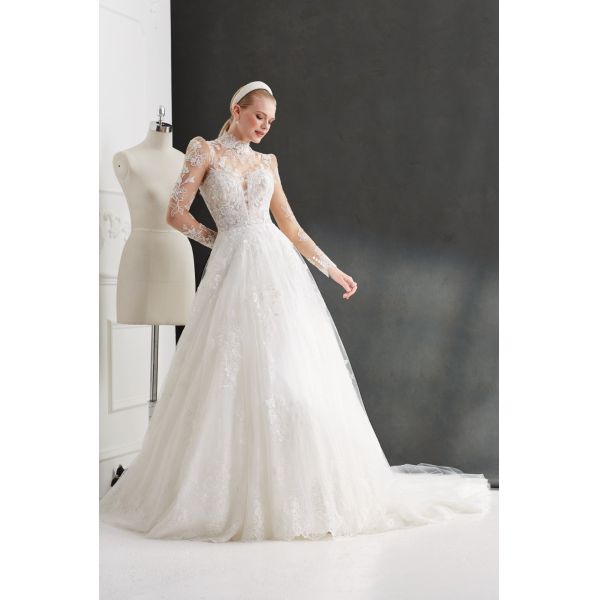 Unique High Neckline Plus Size Sweep Train Puff Full Length Long Sleeve White Tulle Lace Ball Gown Wedding Dress