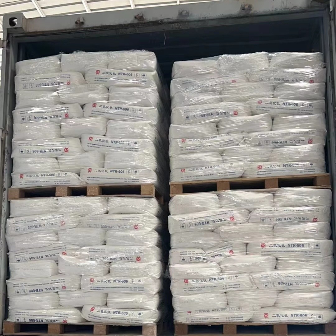 Low Molecular Weight Solid Epoxy Resin Epichlorohydrin And Bis-phenol A NPES-901