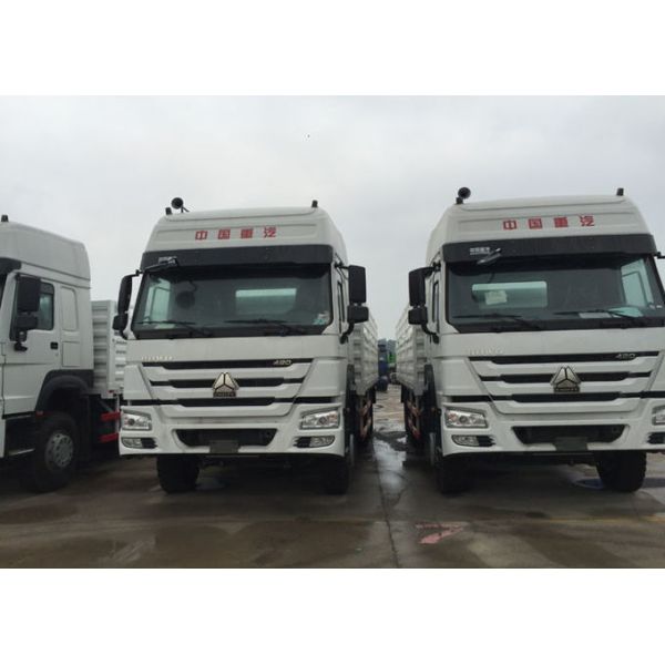 Light Goods HOWO Economic Cargo Vehicles 25 Tons 10Wheels LHD 290 HP Two Berth