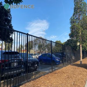 Without Spikes Tubular Steel Fence Safe Edges