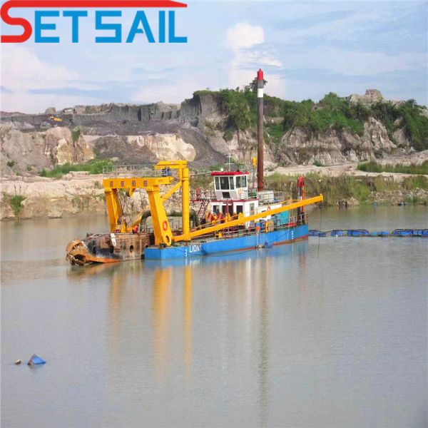 Shijiazhang Sand Pump 26inch Cutter Suction Dredger for River