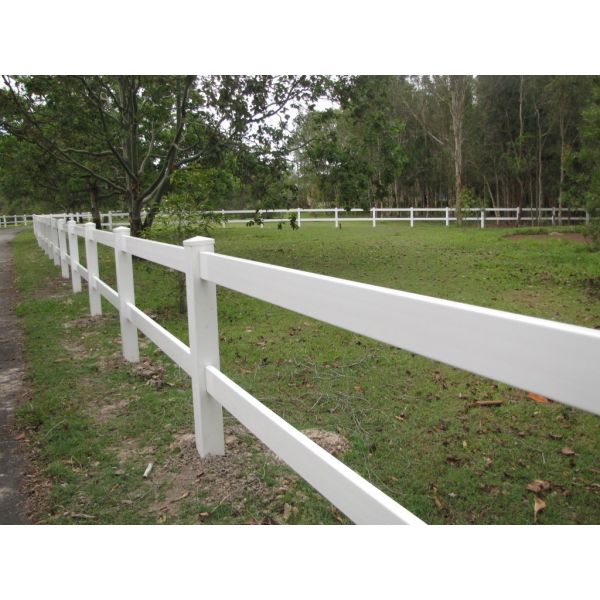 UV Protection White Plastic Fencing For Horses 1.5m High 2.5m Width