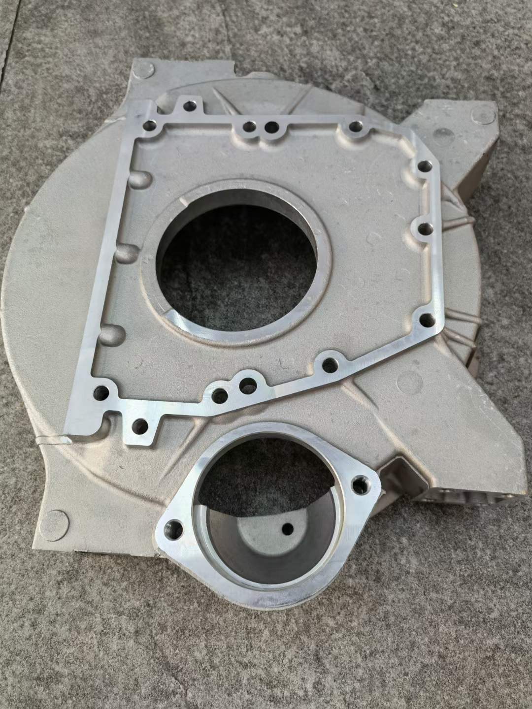 B3.3 Machinery Engine Flywheel Housing 6204214230 For Excavator