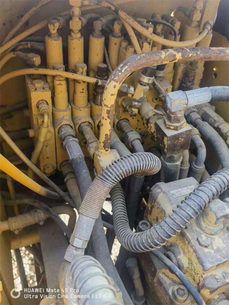 Used Excavator CAT E70B with Original Hydraulic Pump and Automatic Air Condition