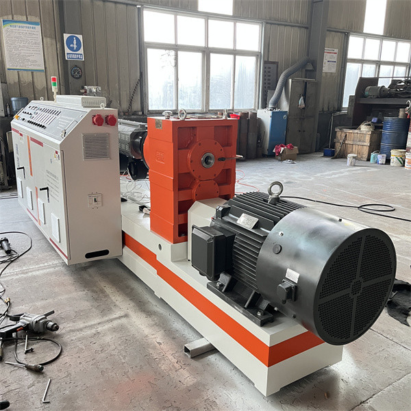 HDPE Single Screw Extruder Plastic Extrusion Making Machine