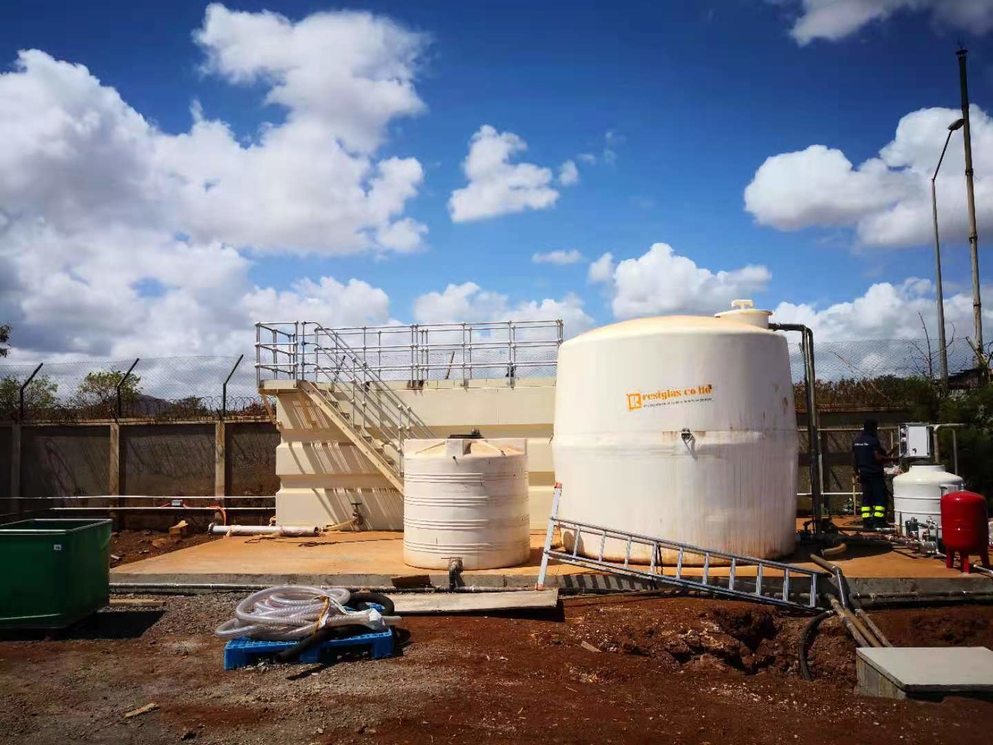 5.5T 1.5kw Sewage Domestic Water Treatment Plant MBBR 100m3/Day