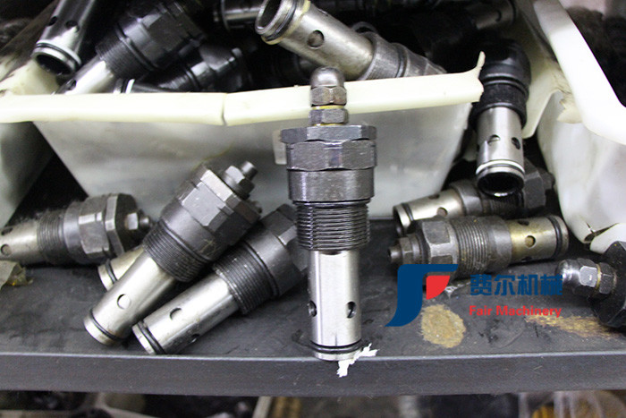 Durable Liugong Loader Parts 860111187 Lower And High Pressure Overload Valve