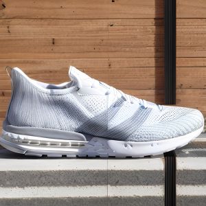 Recycled Sustainable Running Sneakers Rubber Outsole Lightweight