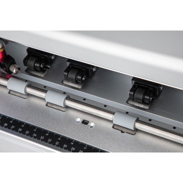 ZK500 Dual Axis Automatic Stepper Motor Induction CCD Camera Economic PPF Machine Car Sticker Cutting Plotter