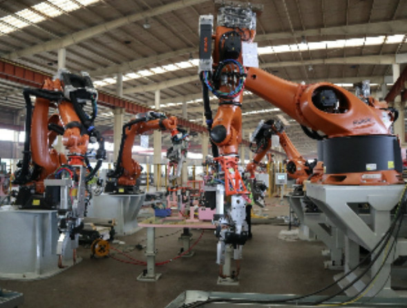 Robot multi-model flexible welding line project