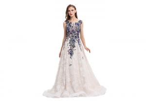 China Fashion Evening Dress Elegant Vintage Lace Wedding Dresses 100% Polyester on sale