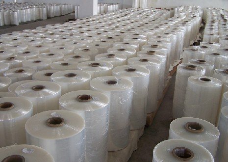 Dry clean perforated clear poly plastic garment/laundry/clothing bags on a roll clothing storage