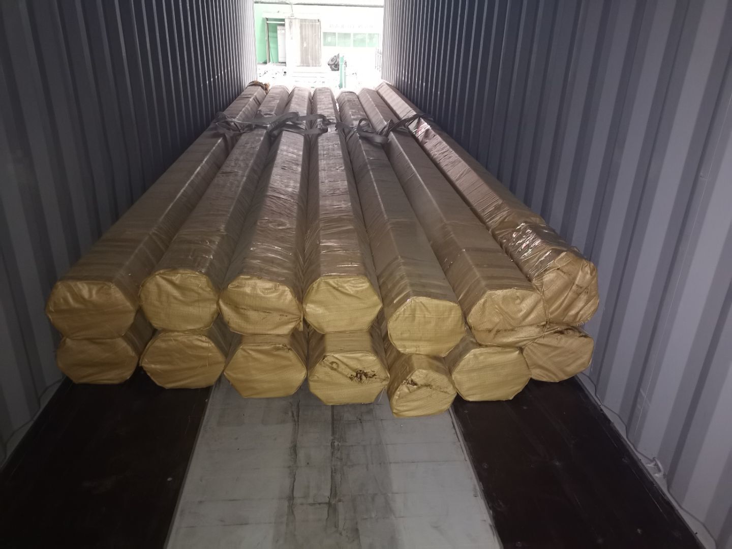 package-img