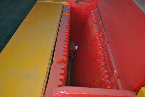 Automatic Adjustment Small Jaw Crusher Low Energy Consumption 22KW 30 T/H