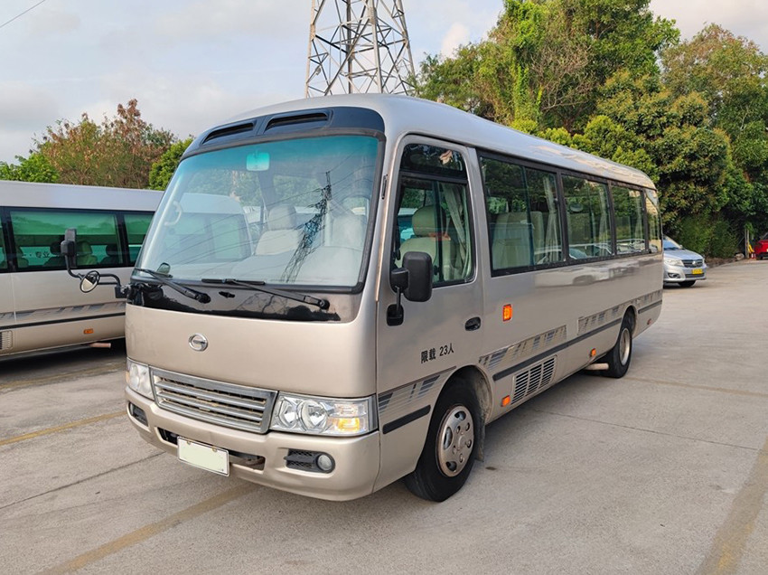 Guangqi Used Mini Van Second hand Commercial Vans 23 seats ISO approved