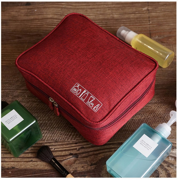 China Supplier Custom Square Cosmetic Toiletry Bag With Zipper