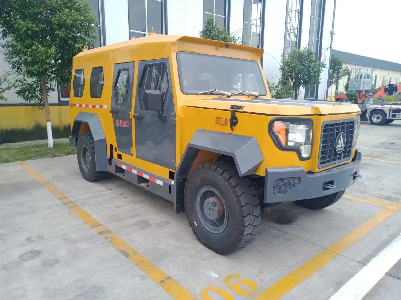 ISO 9 Persons Underground Mining Transport Vehicles Passenger Transporter