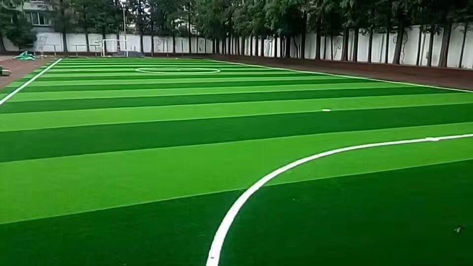 High Dtex Football Synthetic Grass S Shape Strong With UV Protection