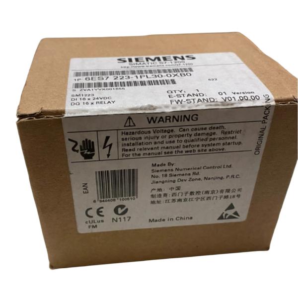 SIEMENS SIMATIC PLC S7-1200 6ES7 223-1PL30-0XB0 SM 1223 16 x 24 VDC Input / 16 x Relay Output Signal modules