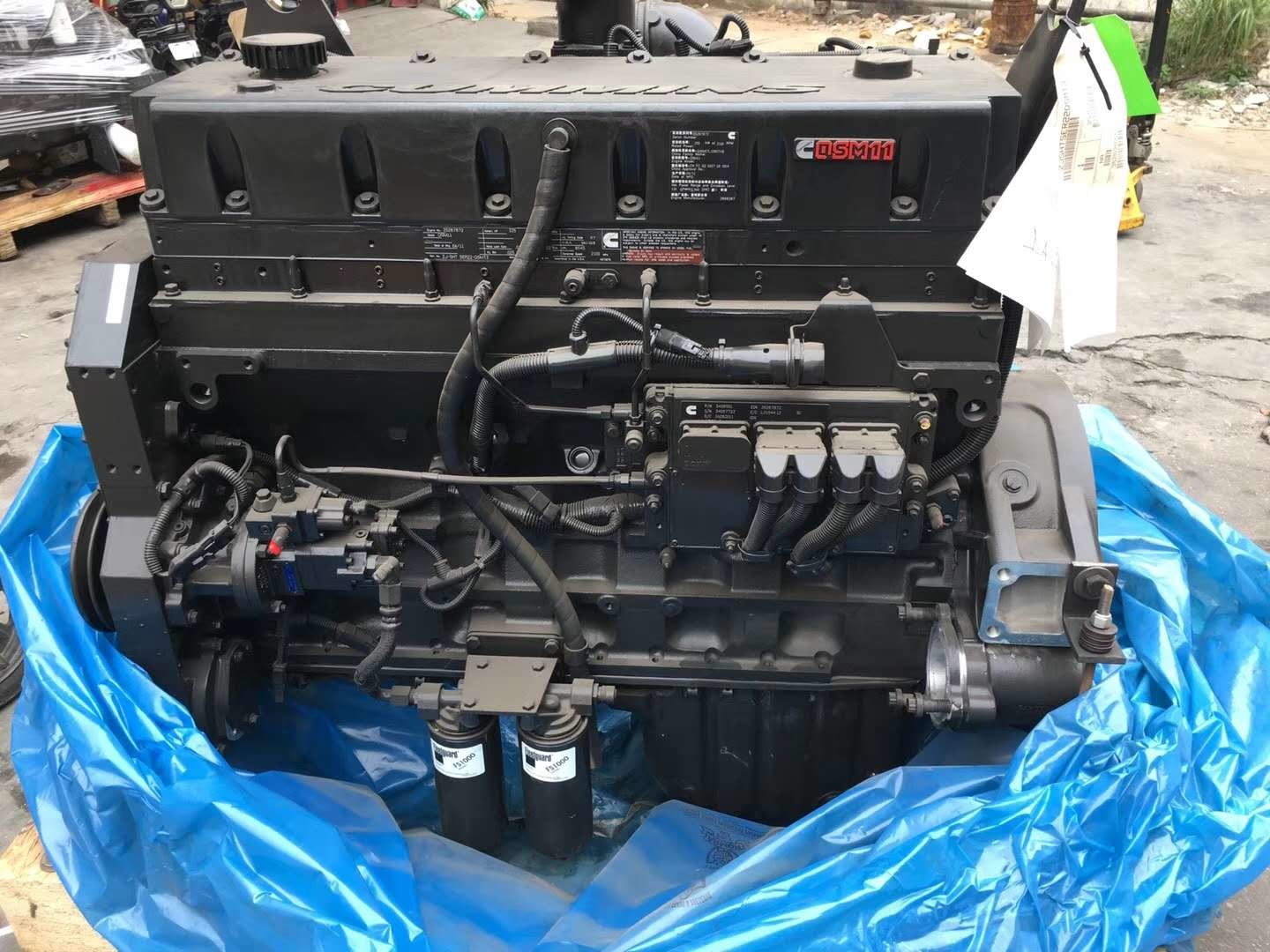 Cummins Diesel Engine Assembly Genuine Spare Parts Qsm11 11360HP / 1800rpm