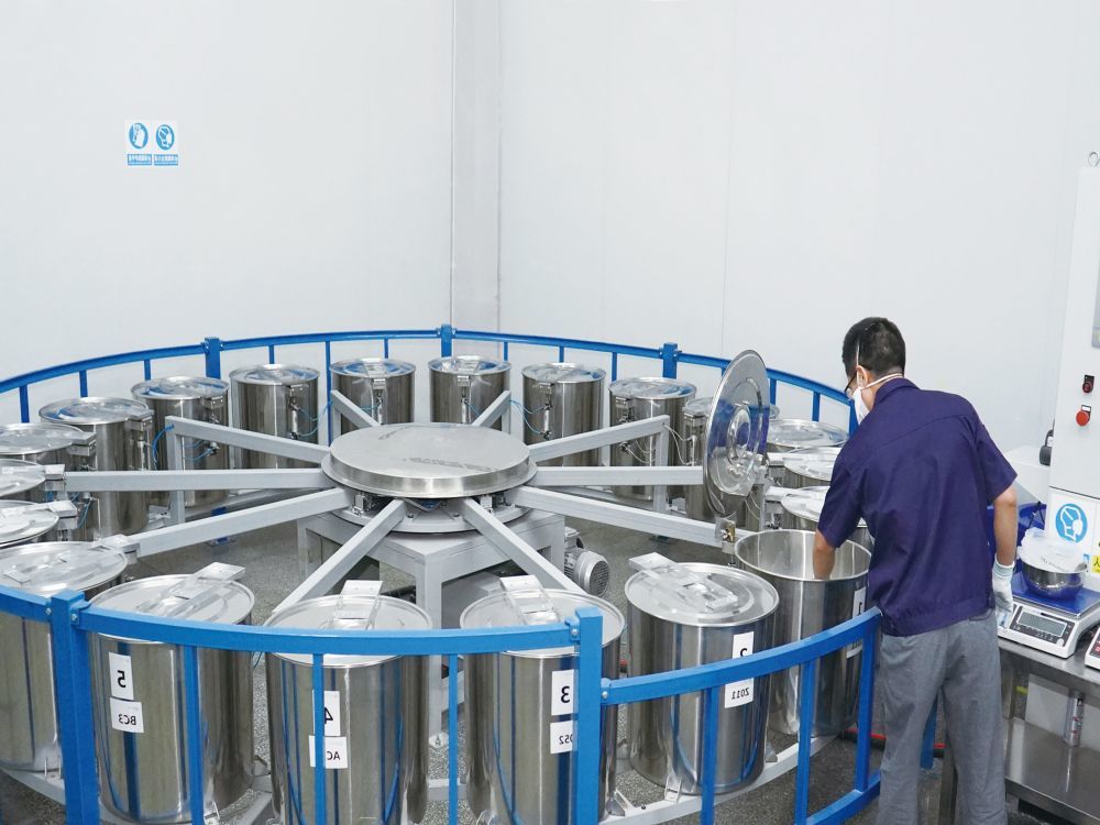 Hydrogenated Nitrile Butadiene Rubber HNBR Compound Tensile Strength 10-20 MPa Elongation At Break 200-400% Long-Lasting