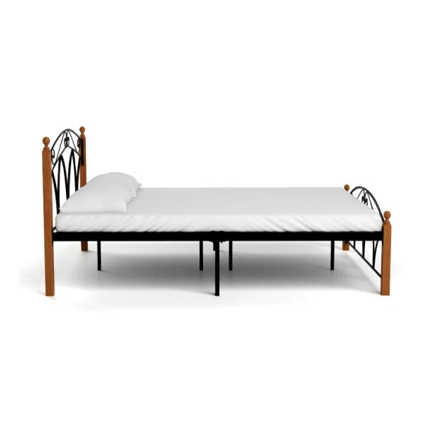 Waterproof Queen Size Metal Bed Strong Load Bearing Capacity Simple Style