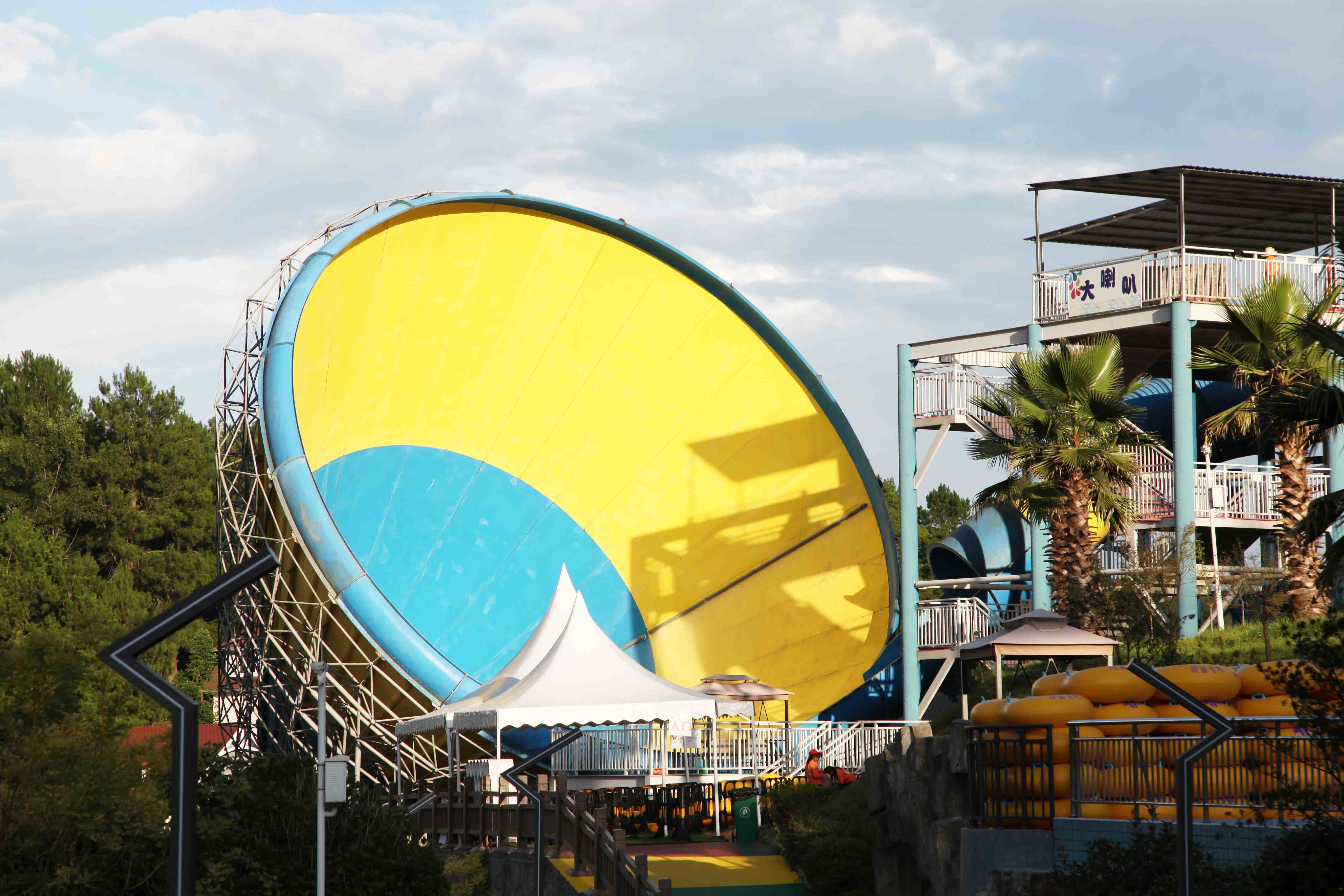 Strong Large Tornado Fiberglass Water Slides SGS CE Certificate for Water Park
