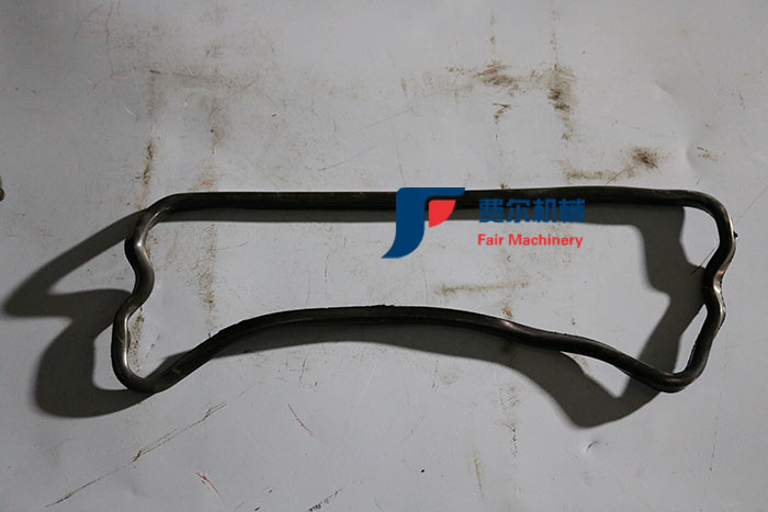 Gasket valve cover liugong yc6108 is installed on the loaders SDLG LG933L, LG936L, FOTON LOVOL FL936F, XCMG LW300F