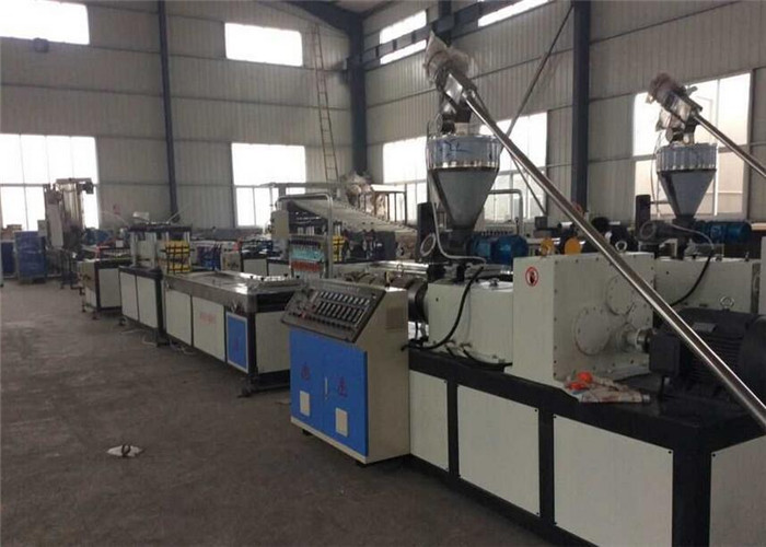 Construction Template WPC Board Production Line / Making Machine , CE ISO9001 Certificate