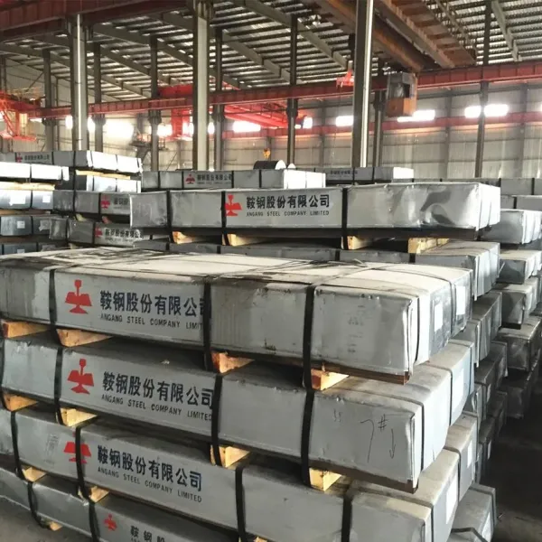 Cold rolled steel sheet coil with edge protector