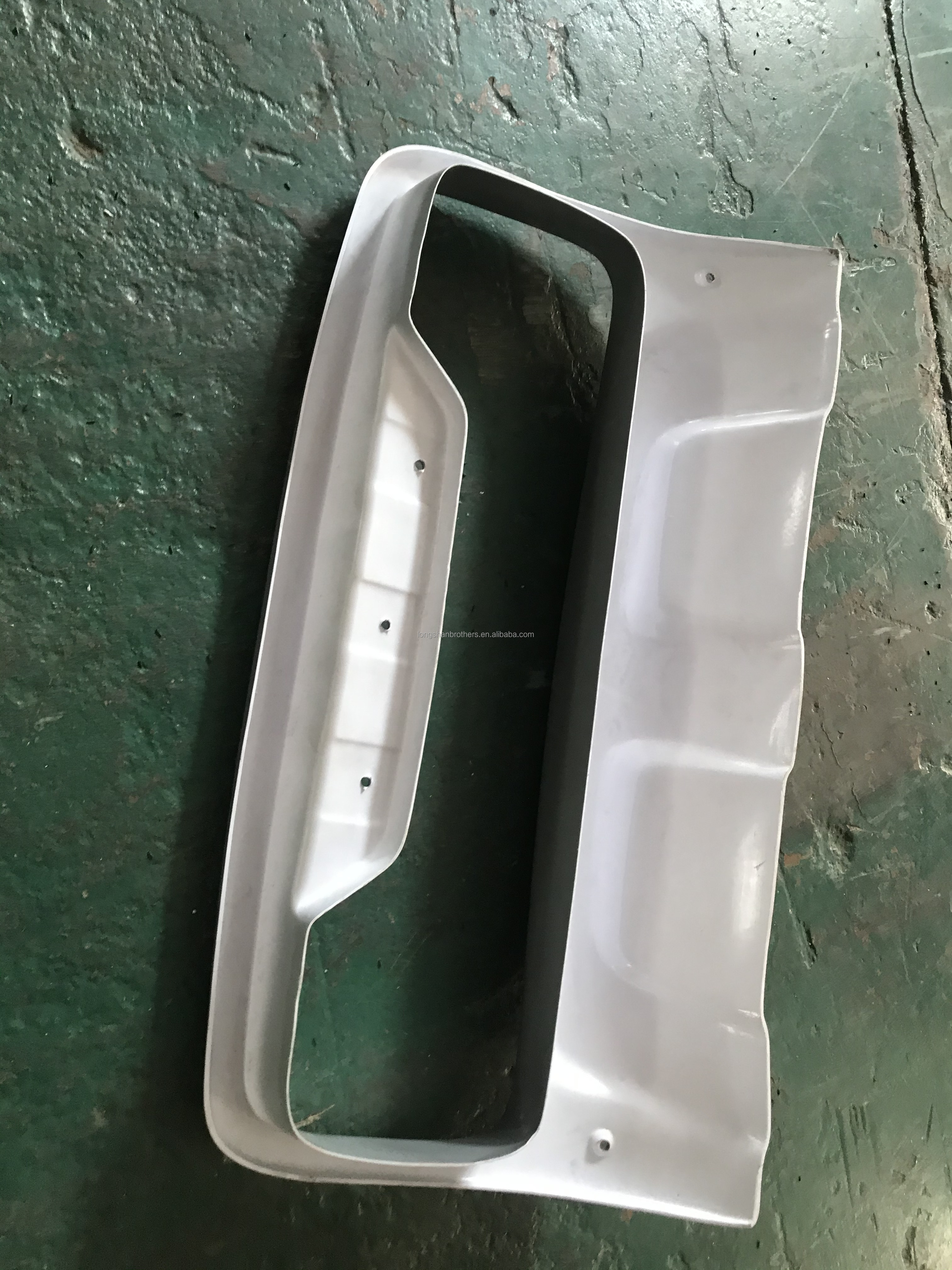 Custom Auto Roof Automotive Plastic Products Auto Spare Parts Bumpers Vacuum Forming Service within 32 Years Experience