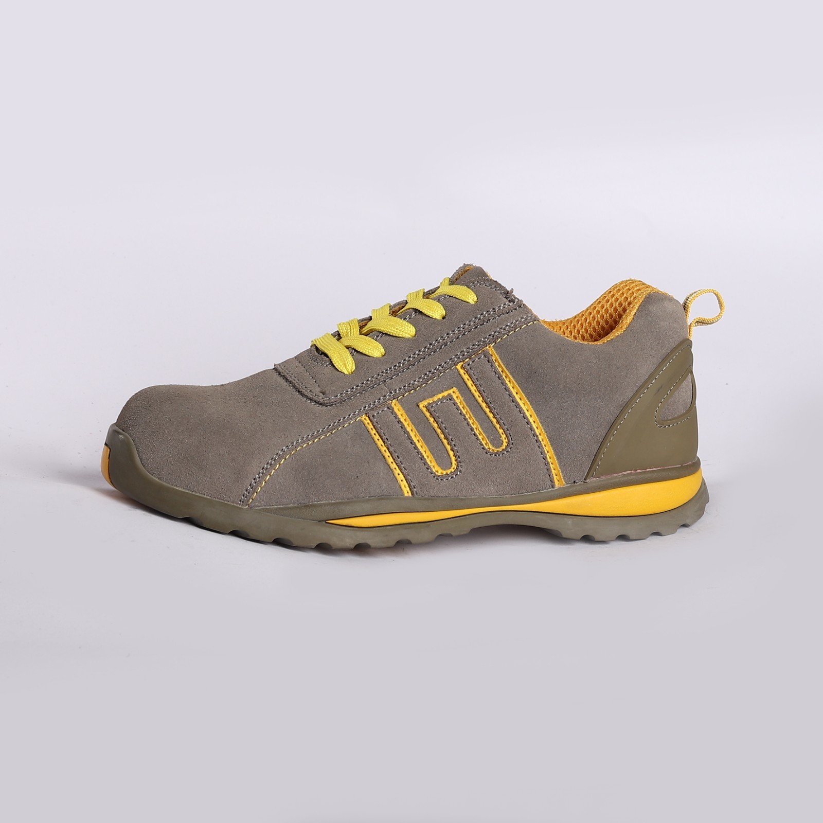 Lightweight Low Cut Safety Shoes with Lace-Up Closure Rubber Sole Material and Lightweight Design