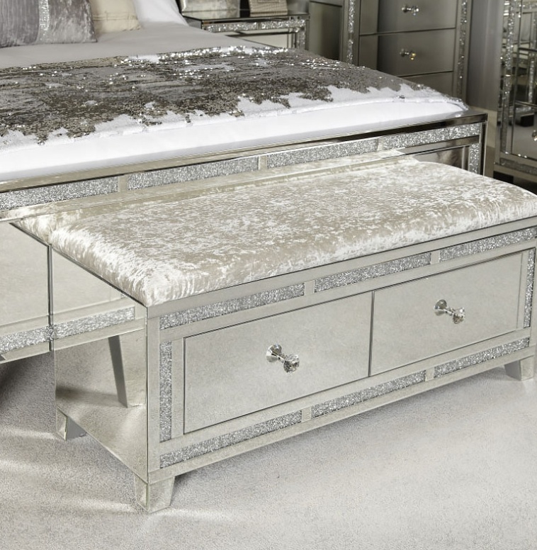 Modern Gold Finish Velvet Upholstered King Bed Queen Bedroom Set Furniture 2021