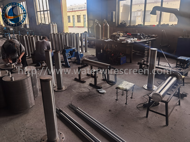 Pipe Based Wrapped Sand 132mm Dia V Wire Screen Tube Stainless Steel Grade 316l