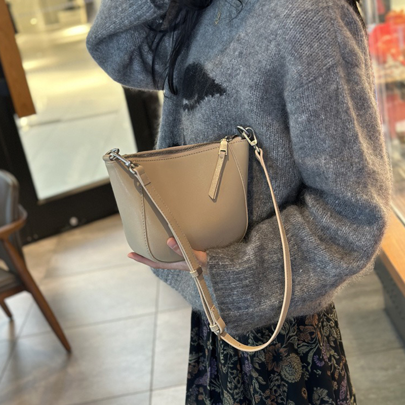 Fashion Genuine Cow Leather Large Capacity Crossbody Bag for Women Shoulder Handbag