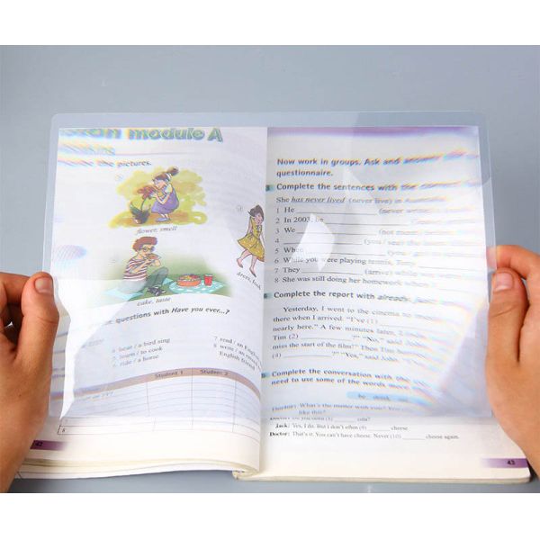 3X Magnification A4 Full Page PVC Plastic Magnifying Sheet and Handheld Reading Magnifier