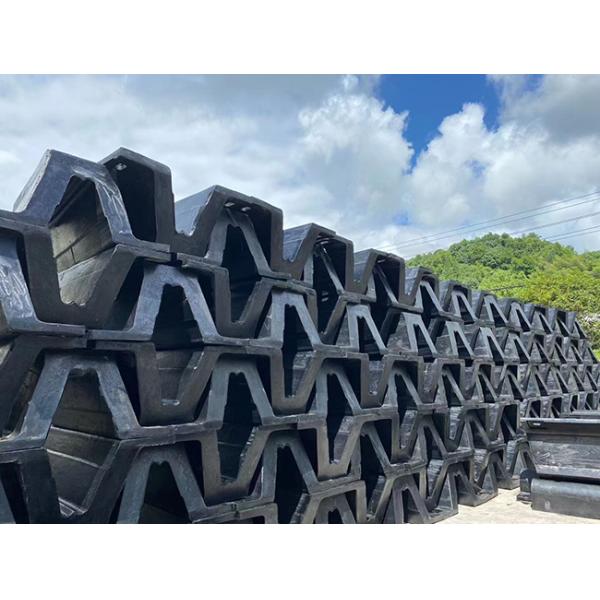 Harga Marine V Type Fender Natural Rubber Wharf Bumper