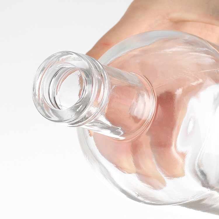 500ml 750ml Brandy Bottle with Aluminum Plastic PP Collar Material and Customized Cap