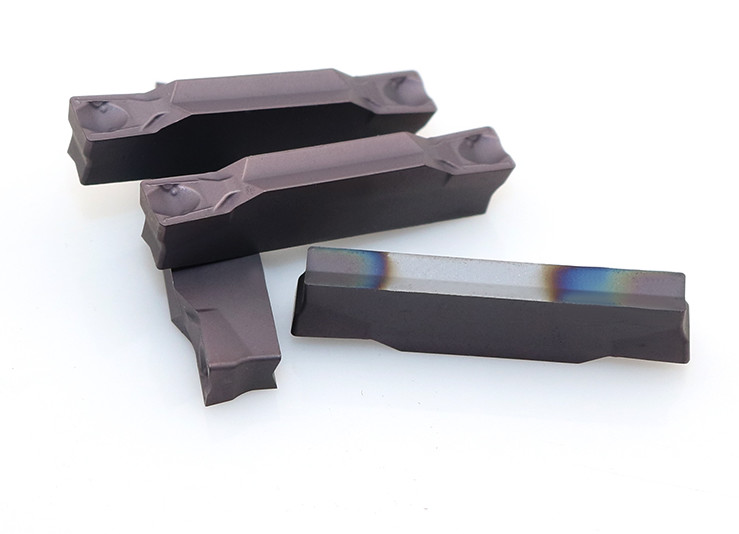 ZTGD0404 Chip breaker Groove Inserts / CNC Turning Inserts Tungsten carbide parting and grooving inserts