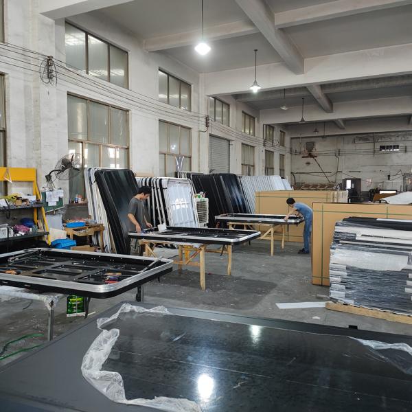 Hard Shell SUV Rooftop Tent 210x130cm Aluminum Alloy Waterproof