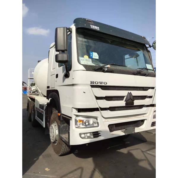 HOWO Diesel Self Loading 10 Cubic Meters 6×4 Concrete Mixer Truck With Q345B Material