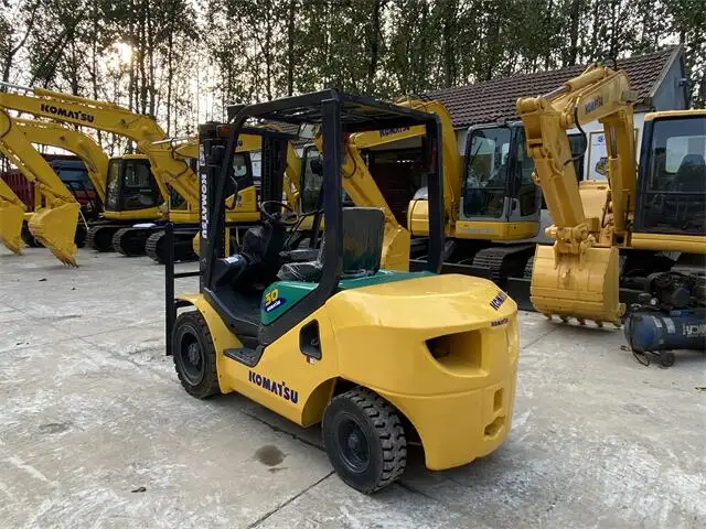 2012 Used Komatsu Original Japan Forklift 3 Ton Diesel FD30 FD80 FD50 Good Condition